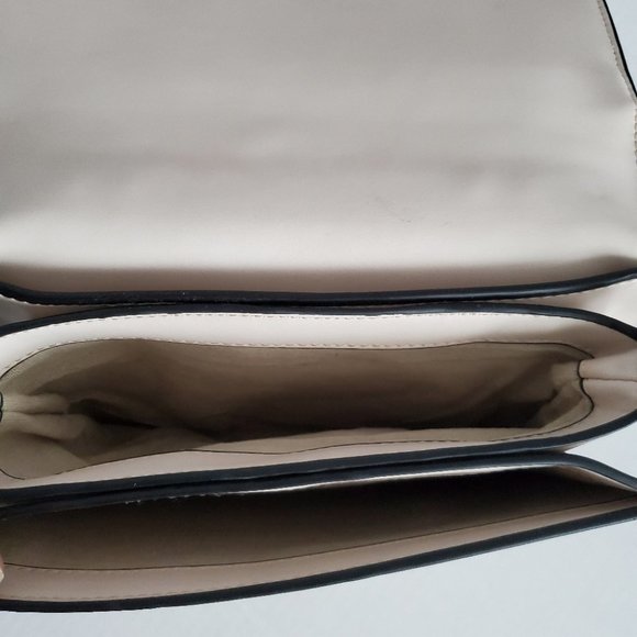 Zara Pink Flower Crossbody Bag - Picture 4 of 9